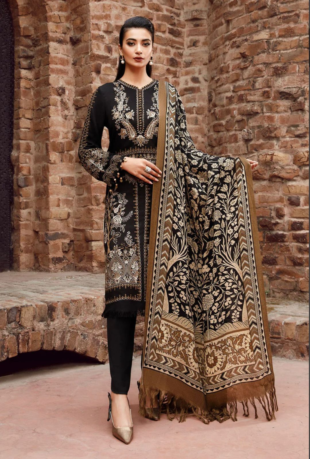 Dhanak - 3 Piece Unstitched Fully Embroided Dhanak Fabric With wool shawl MB-1160