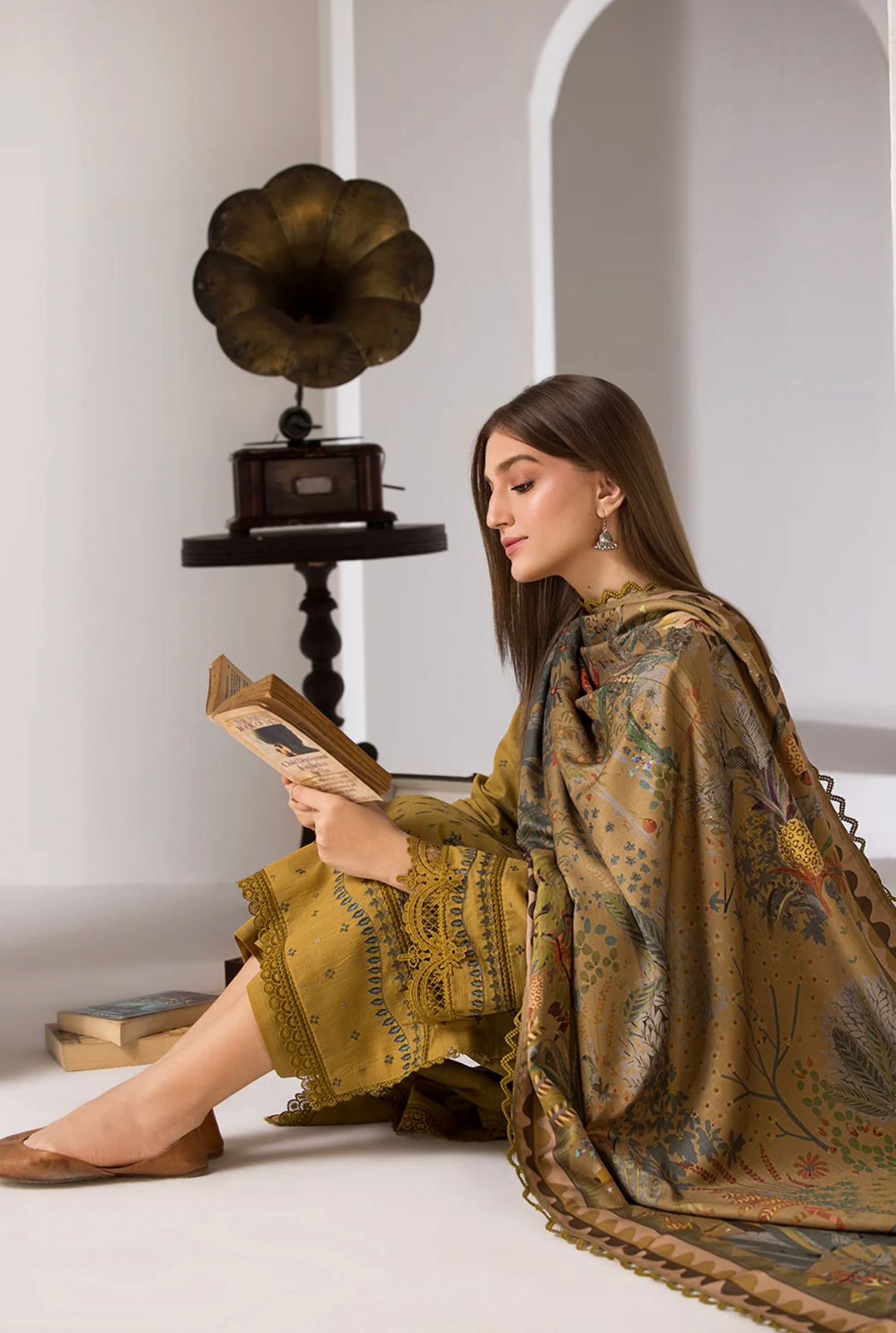 3 Piece - Unstitched Fully Embroided Lawn Fabric SN-59