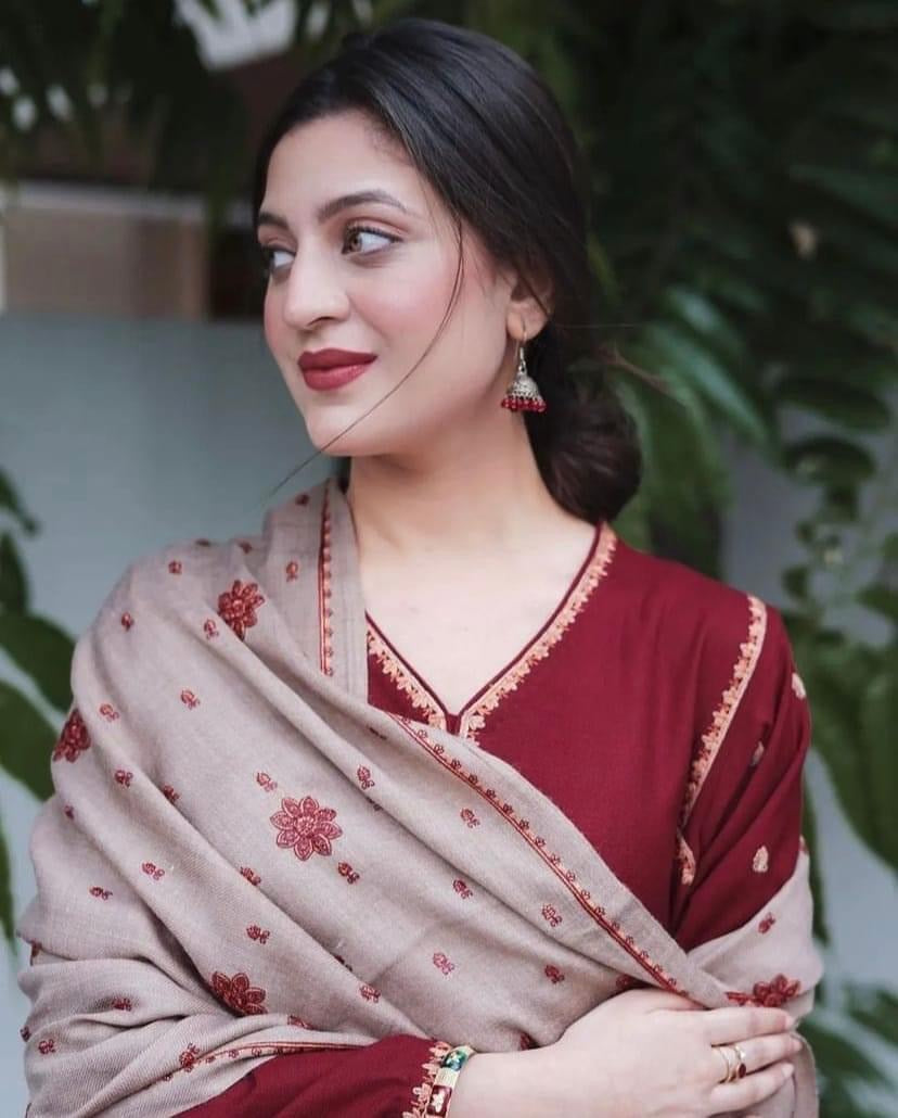 3 Piece - Unstitched Embroided Dhanak Suit With Shawl BR-1110