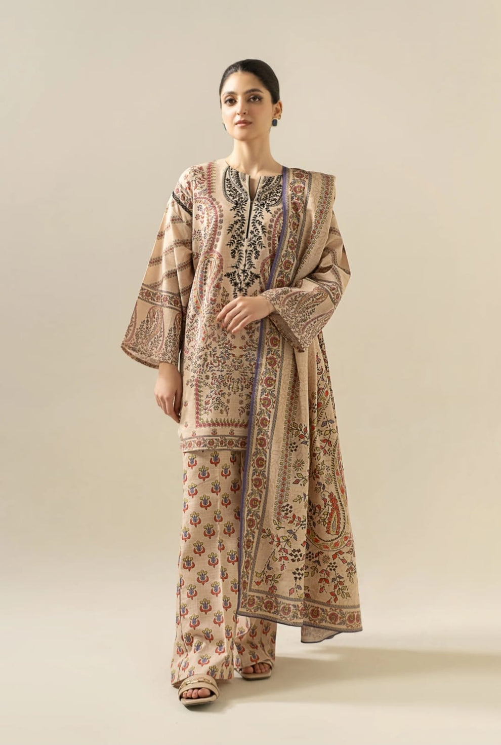 3 Piece - Unstitched Digital Printed Lawn Fabric