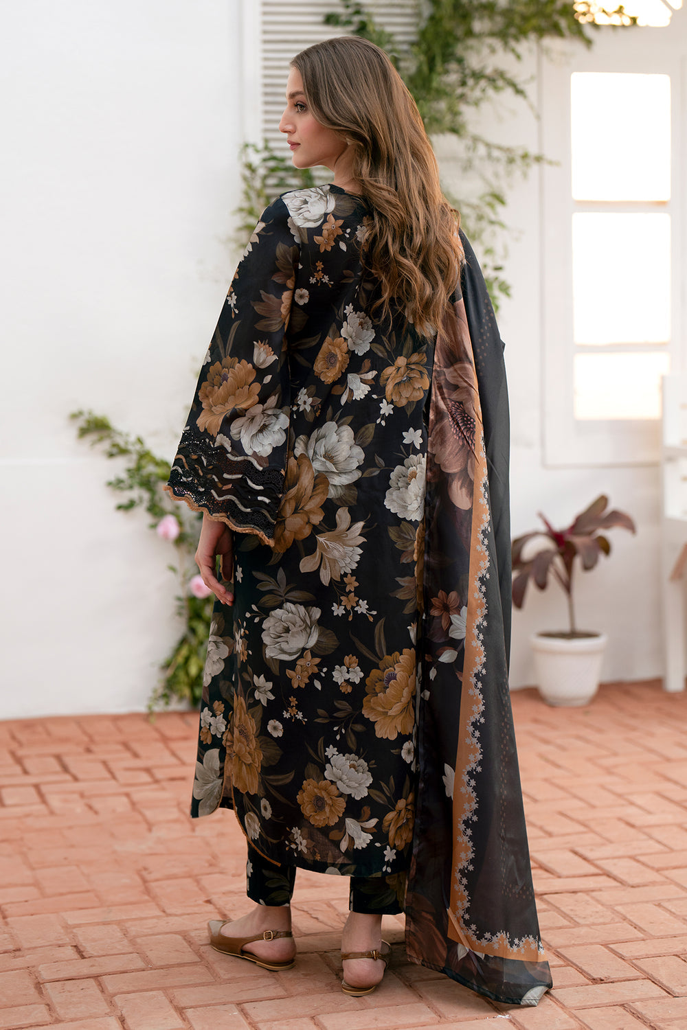 3 Piece - Unstitched Digital Printed Lawn Fabric